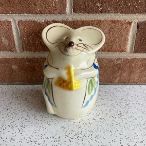 Vintage Mozzarella Mouse